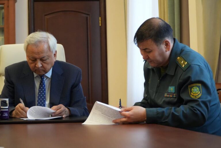 ҚР ҰҚК Шекара қызметі мен Қазақстан Жазушылар одағының ынтымақтастығы: Әскери-патриоттық тәрбие жолында жаңа қадам