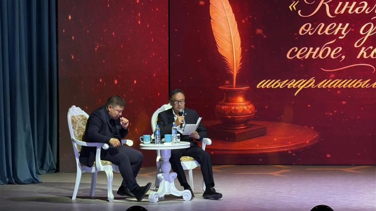 «Кінәлі өлең десе, сенбе, көкем!…»